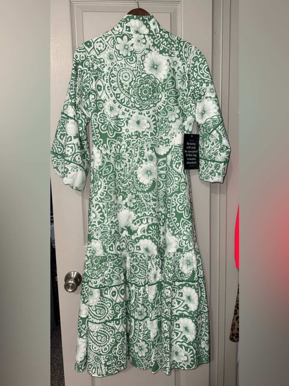 Hyacinth House Green Cuffed Sleeve Sundress with Mandarin Collar. Snall - Picture 6 of 13